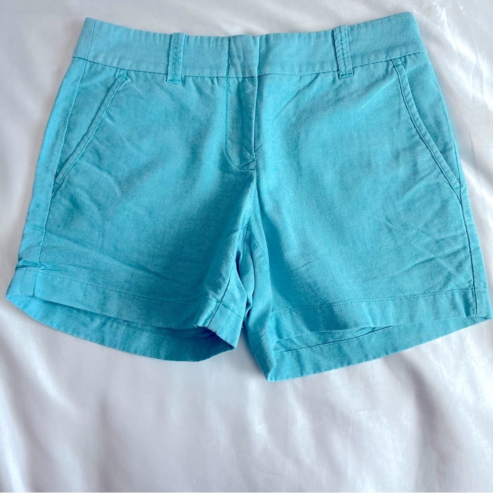J.Crew chino/ khaki shorts sea foam colored, size 00 lightly used